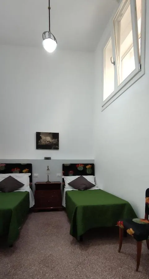 Palazzo Caratozzolo Διαμέρισμα Αγκριτζέντο